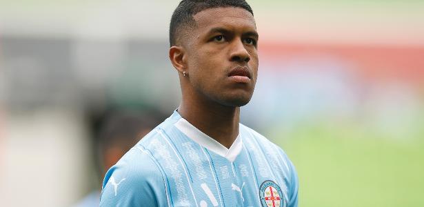 Atacante Léo Natel em ação pelo Melbourne City, da Austrália