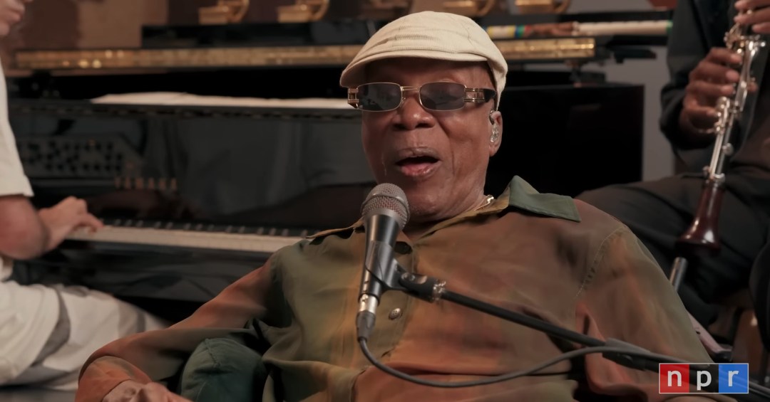 Milton Nascimento quebra aposentadoria em badalado...