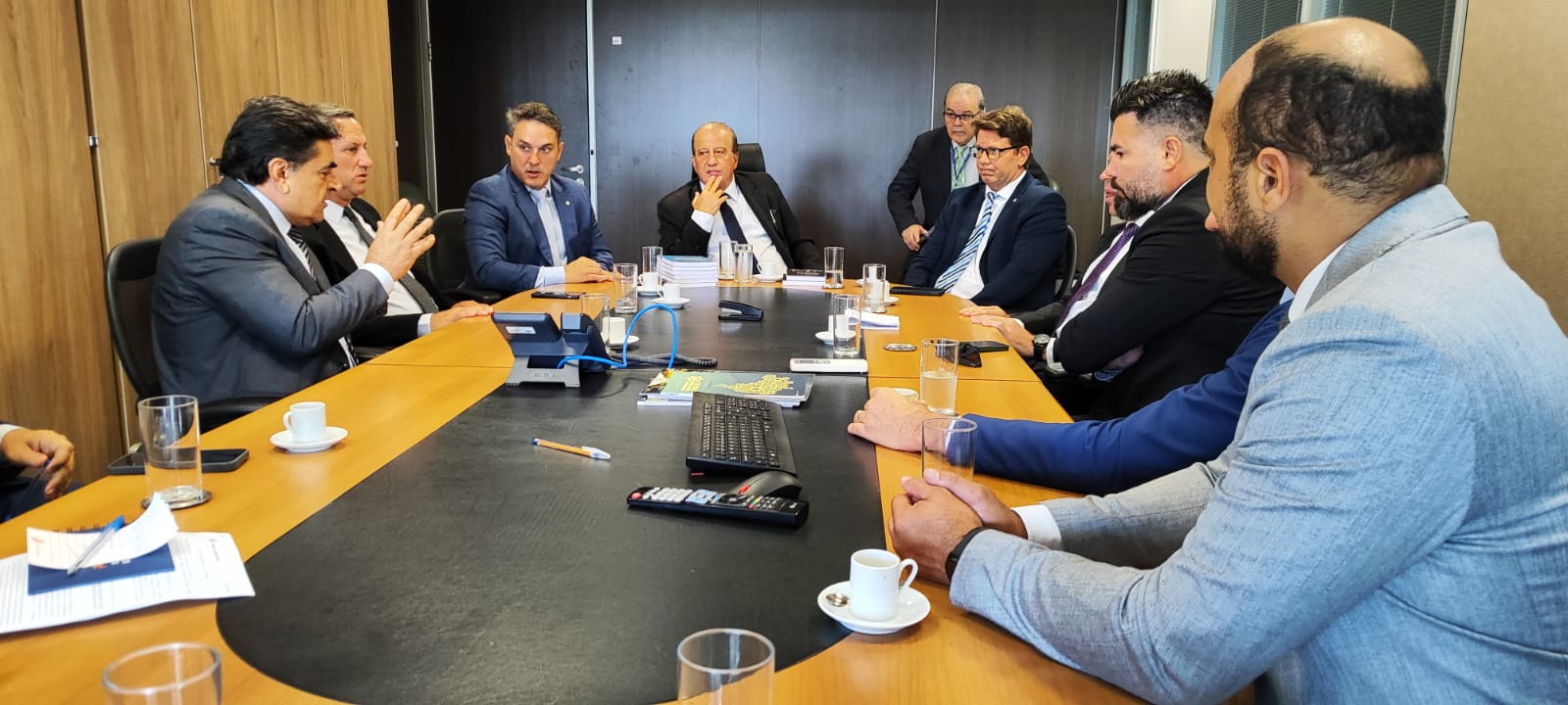A reunião entre Zucco e o ministro do TCU sobre o Pé-de-Meia
