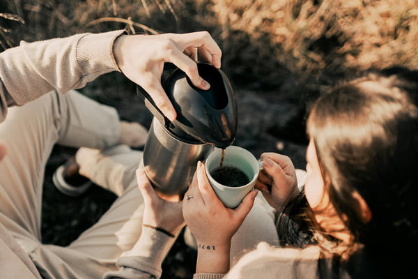 Estudo revela efeito que hábito de tomar café pode ter nos rins