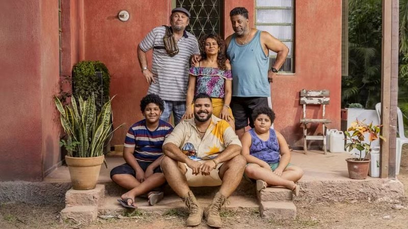 A produção narra histórias reais da vida do comediante Paulo Vieira. - Reprodução / Divulgação