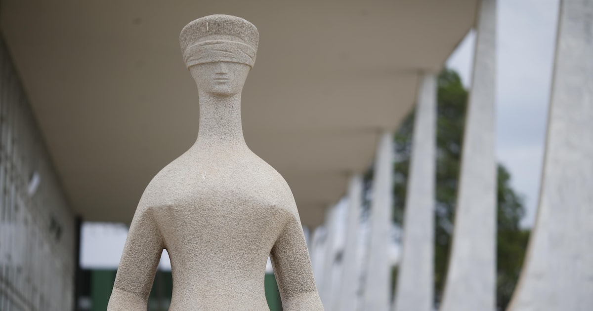 Ser moderado significa reconhecer que os radicais podem ter razão sobre a censura