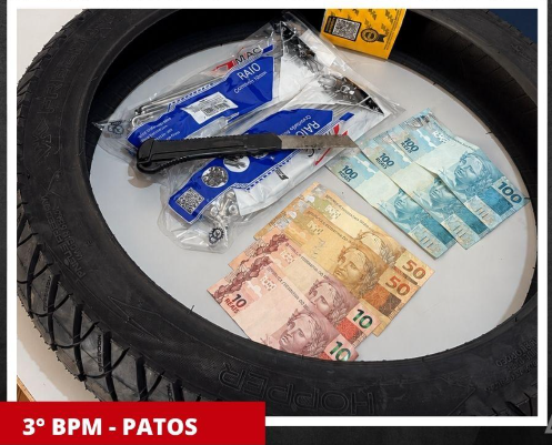 volta das 8h40, após o alerta sobre o roubo. Ao chegarem ao local, os policiais