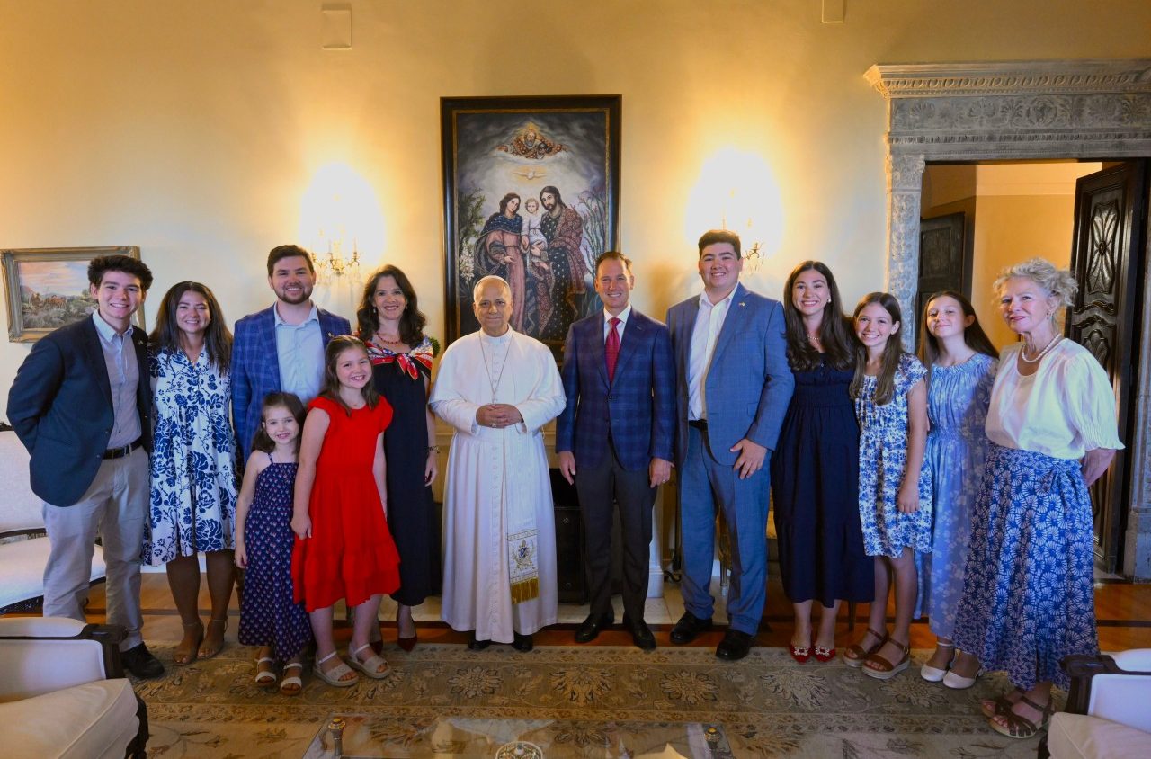 Papa Leão XIV participa de celebração do Dia da Independência dos EUA
